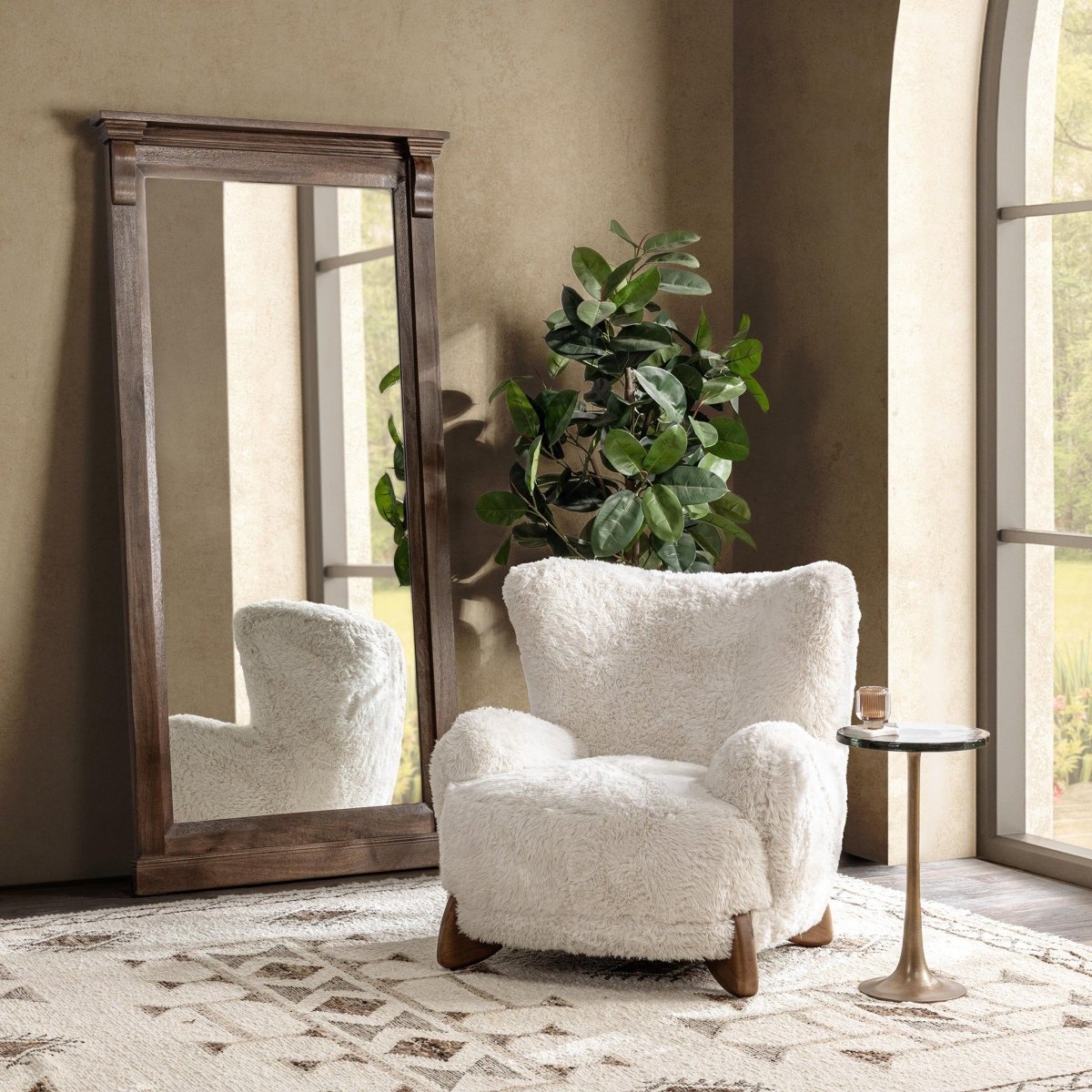 Riya - Accent Chair
