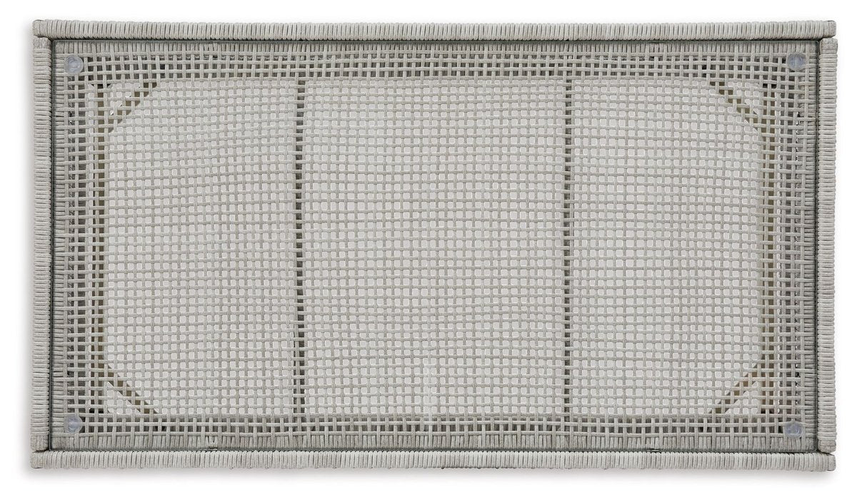 Seton Creek - Rectangular Cocktail Table - Gray